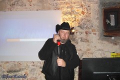 karaoke_bei_der_schlossparty_baumgarten_20251005_1155214641