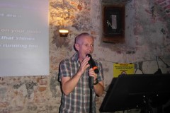 karaoke_bei_der_schlossparty_baumgarten_20250810_1293784459