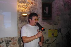 karaoke_bei_der_schlossparty_baumgarten_20250810_1558526565