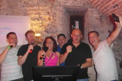 karaoke_bei_der_schlossparty_baumgarten_20250810_1613257286