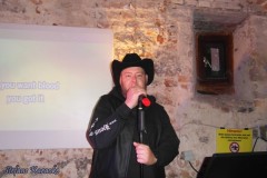 karaoke_bei_der_schlossparty_baumgarten_20250914_1096825871