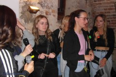 karaoke_bei_der_schlossparty_baumgarten_20251005_1417590981