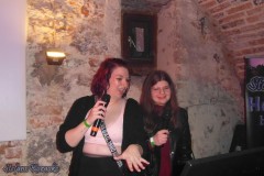 karaoke_bei_der_schlossparty_baumgarten_20250420_1376858727