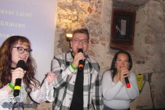 karaoke_bei_der_schlossparty_baumgarten_20250420_1534694772