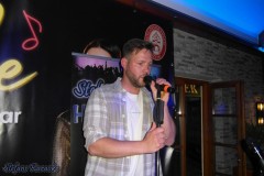karaoke_in_der_laube_musikbar_20250427_1679596409