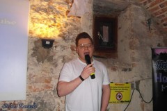 karaoke_bei_der_schlossparty_baumgarten_20260329_1647619835